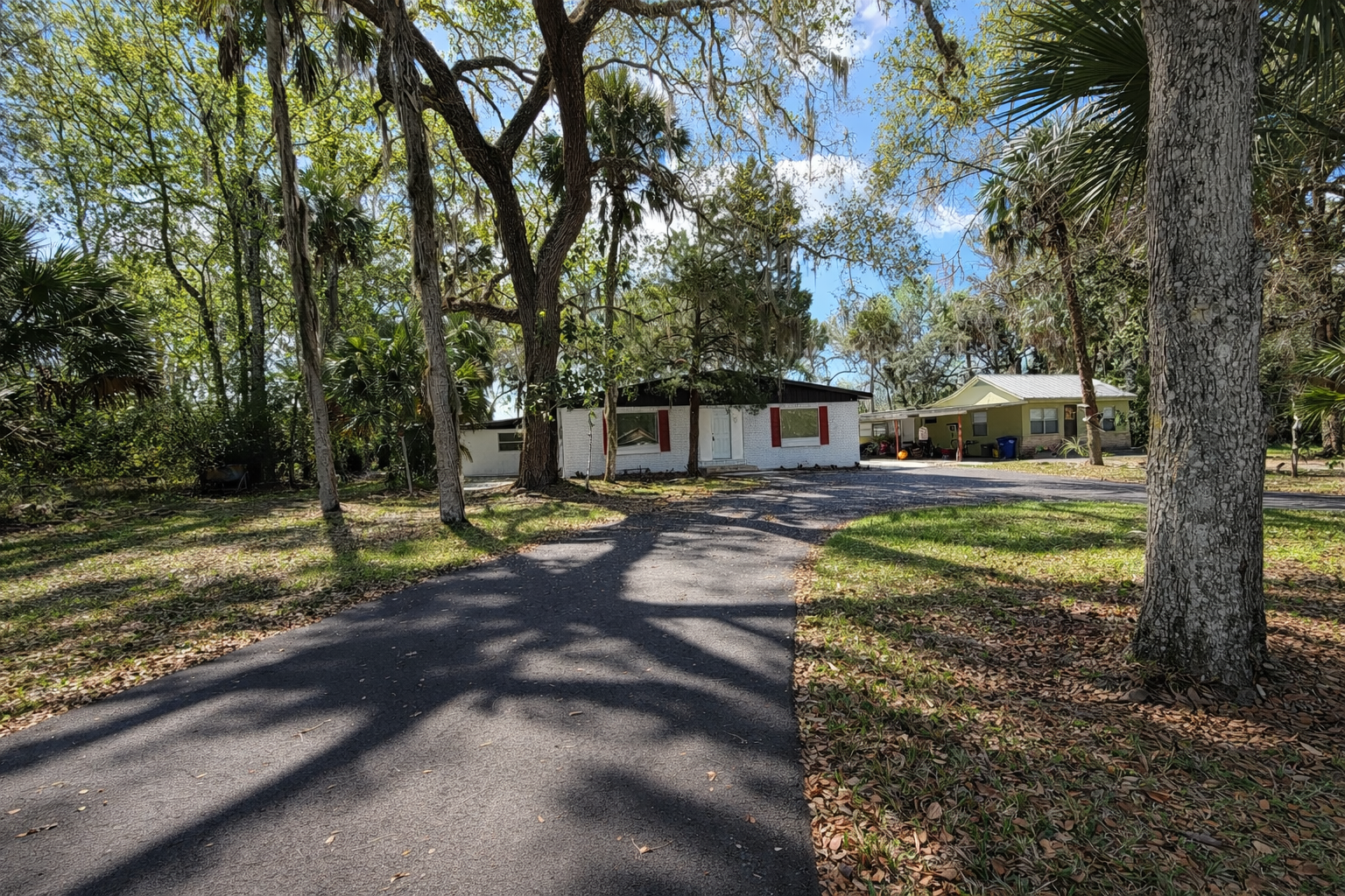 Beautifully Renovated 5/2 In Crystal River property image