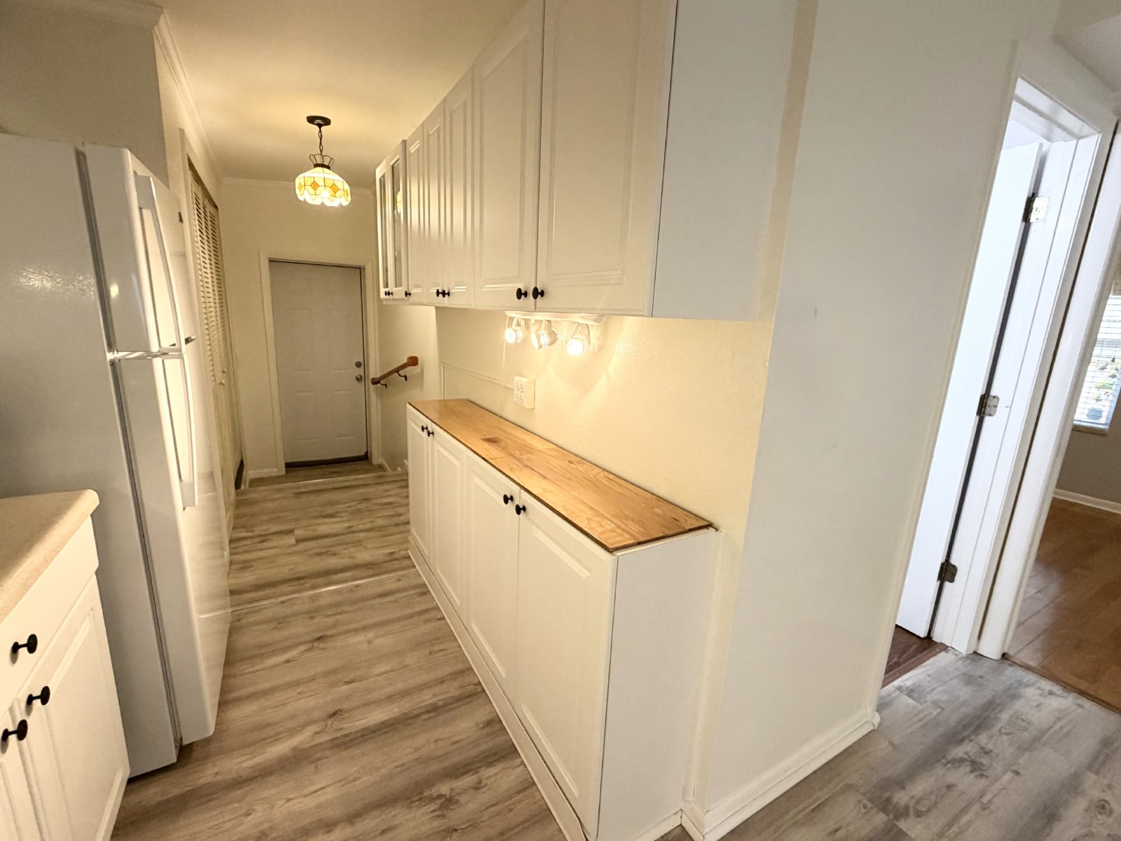 Two bedroom home for rent in North St Petersburg property image
