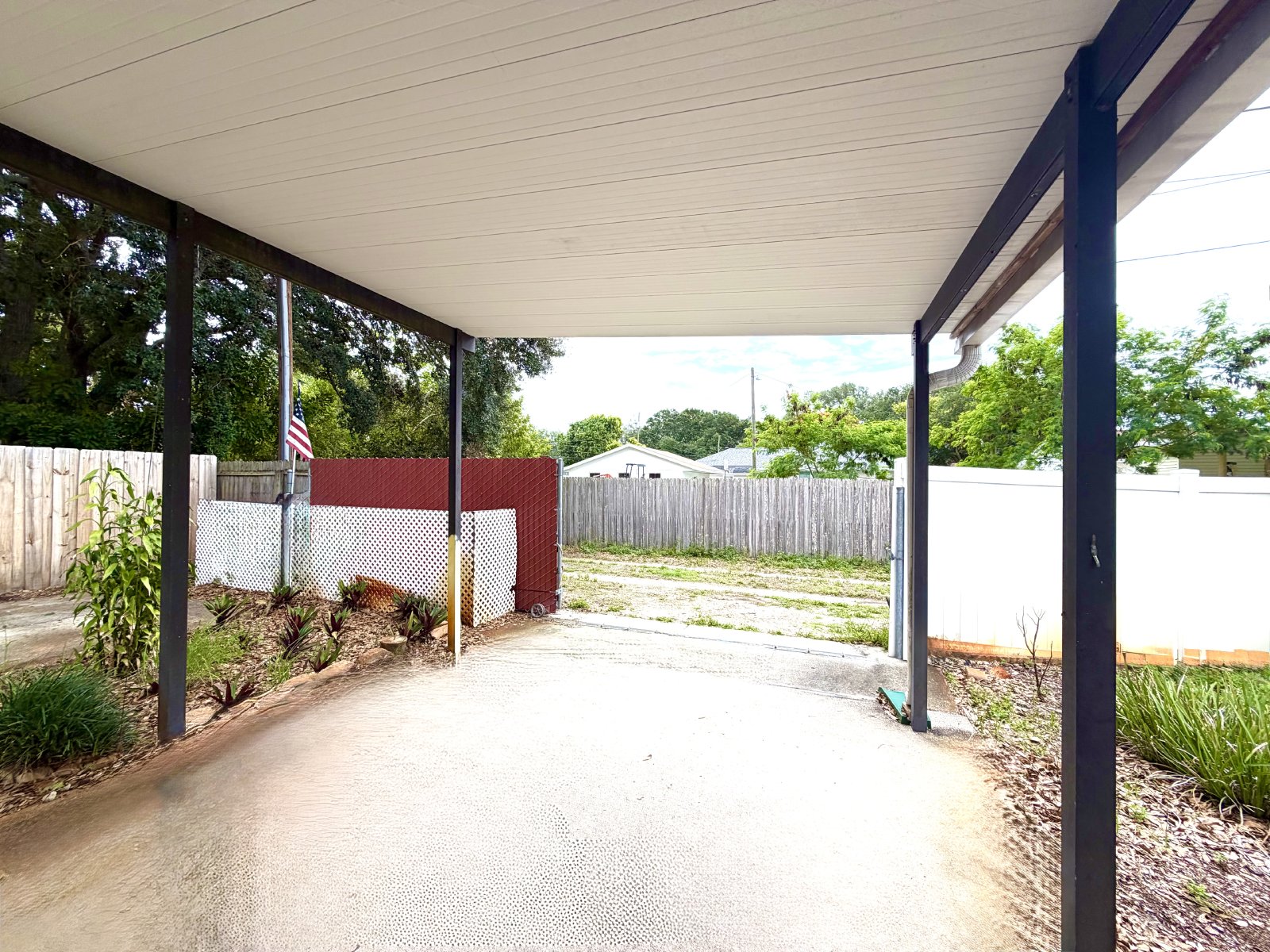 Two bedroom home for rent in North St Petersburg property image