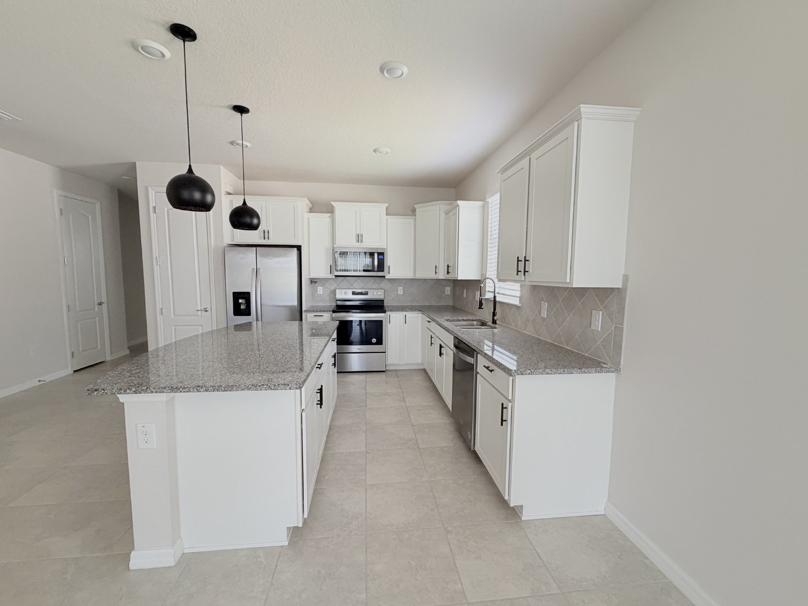3/2/2 Located In Spring Hill In Talavera! property image