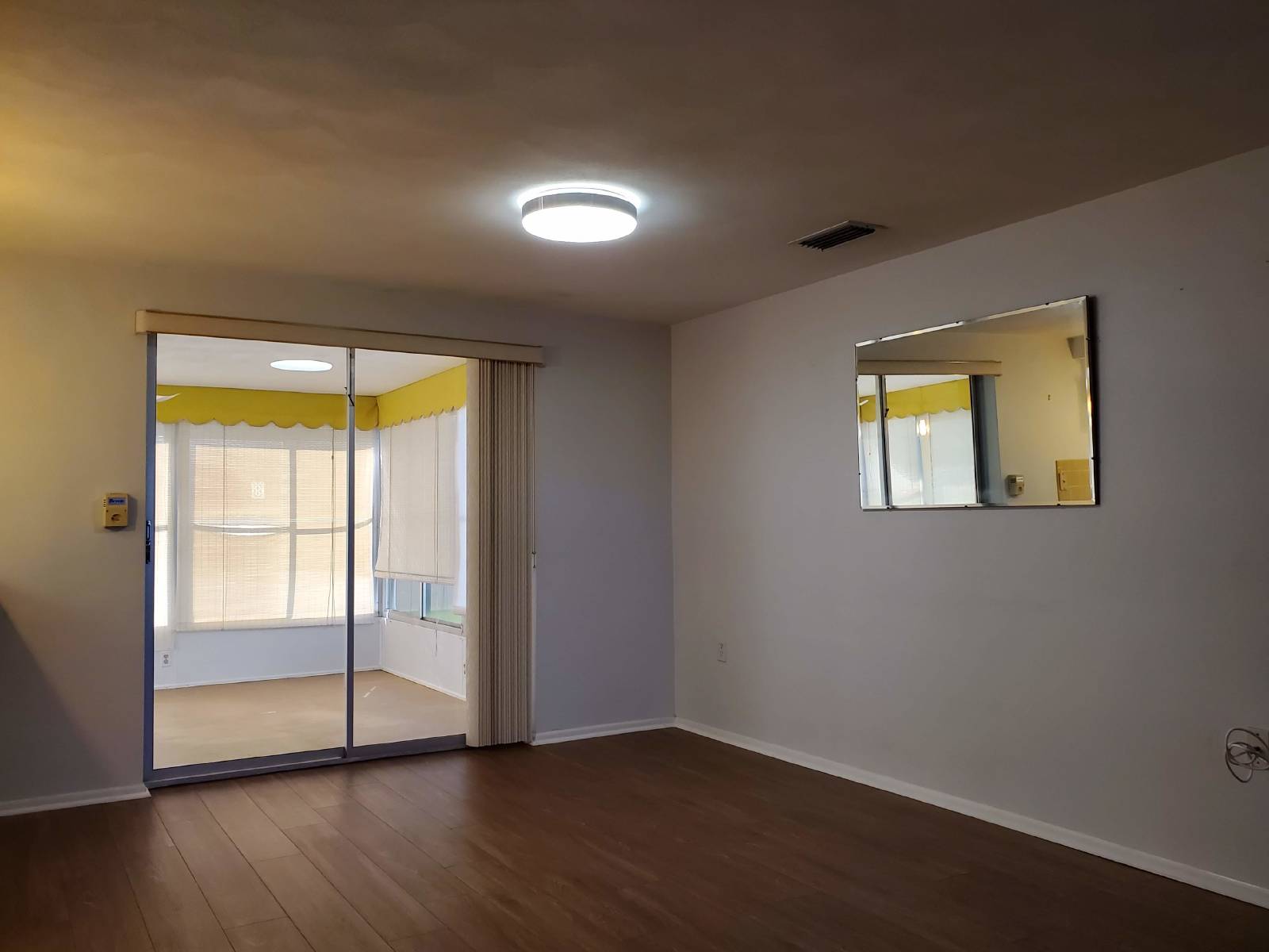2 Bedroom, 2 Baths, 1 Car Garage & Florida Room! property image