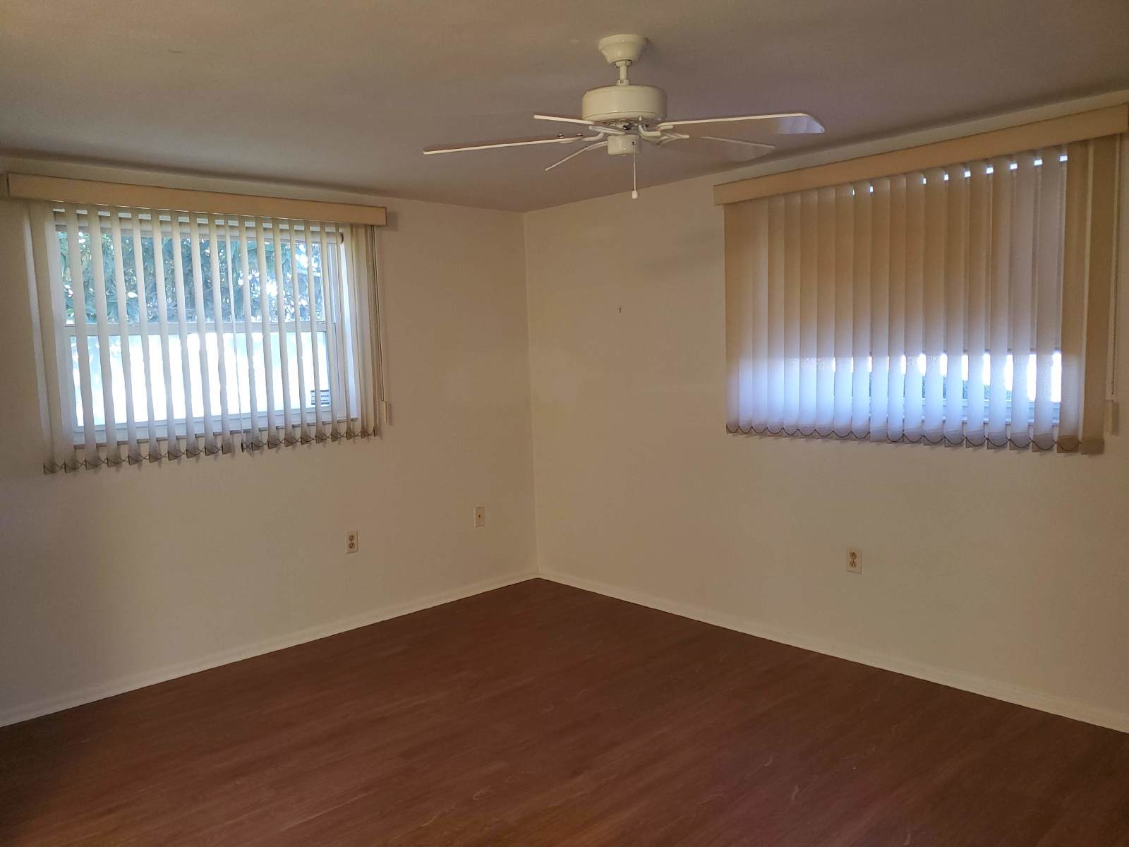 2 Bedroom, 2 Baths, 1 Car Garage & Florida Room! property image