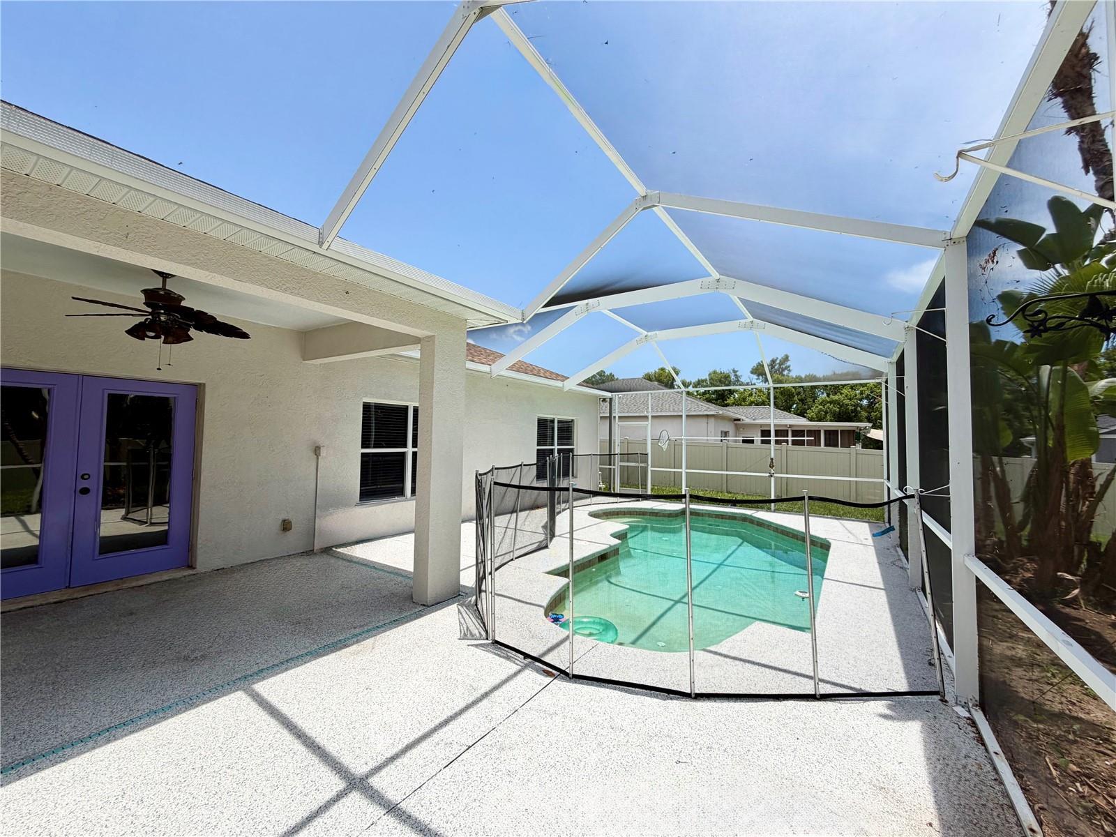 3 Bedroom / 2 Bathroom Pool Home In Seffner - Available Now! property image