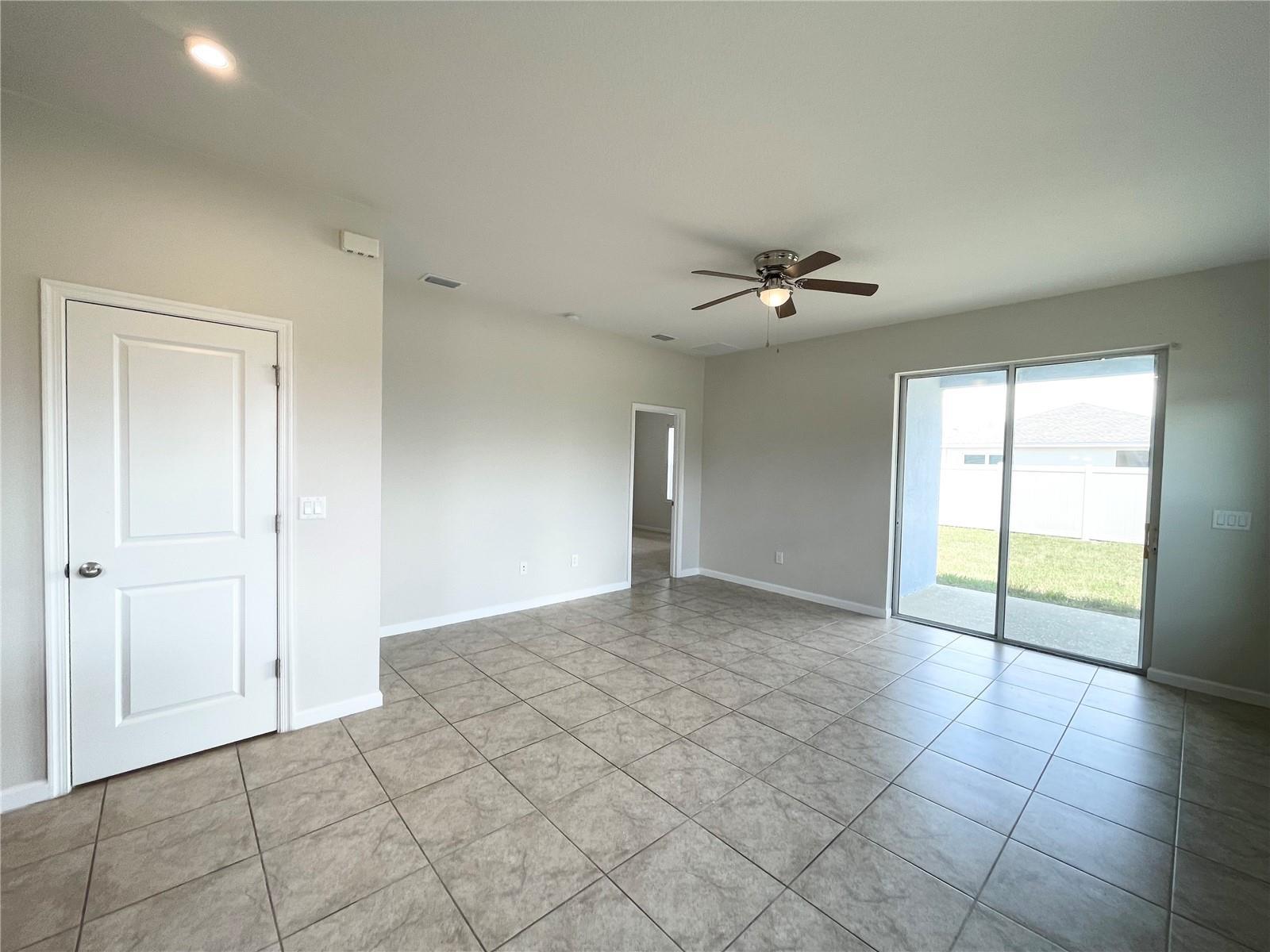 Modern 3BR Home With Open Layout In Land O Lakes property image