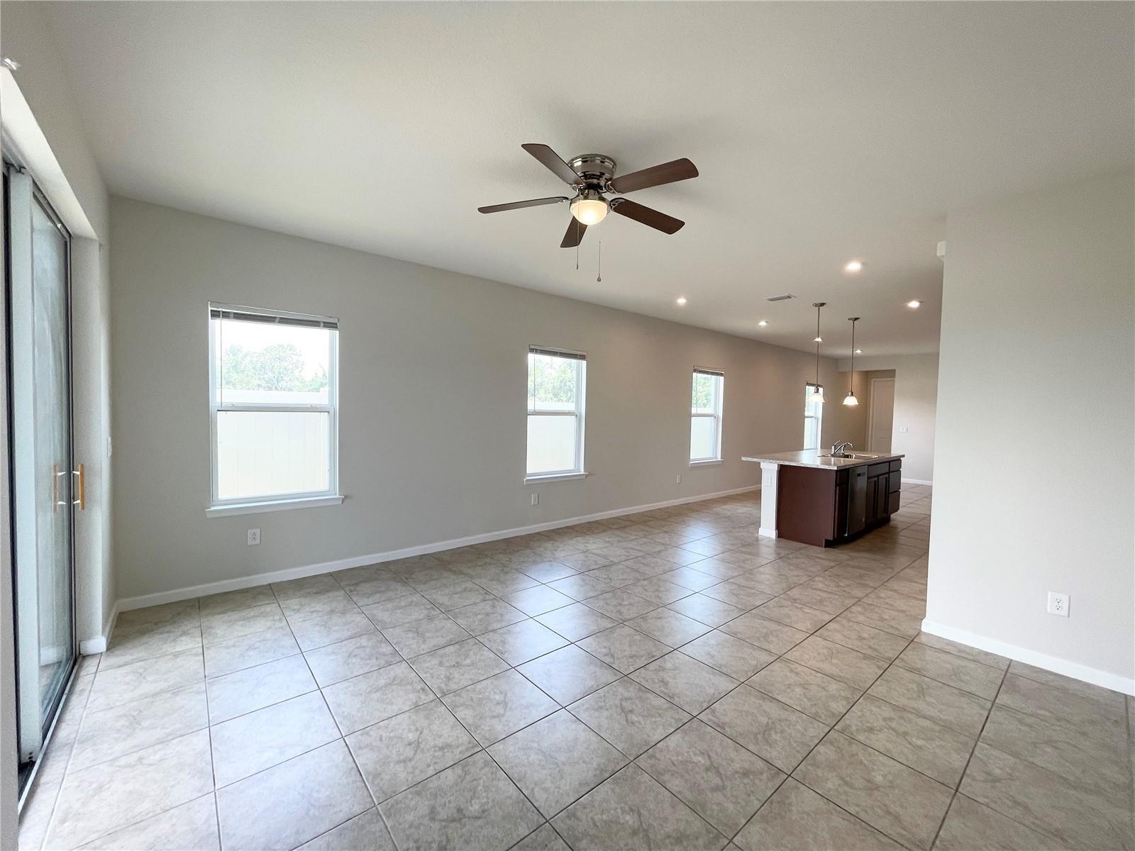 Modern 3BR Home With Open Layout In Land O Lakes property image