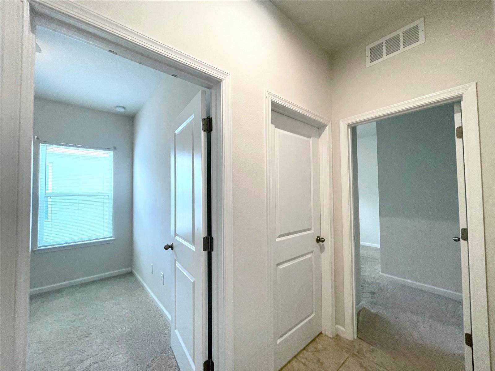 Modern 3BR Home With Open Layout In Land O Lakes property image