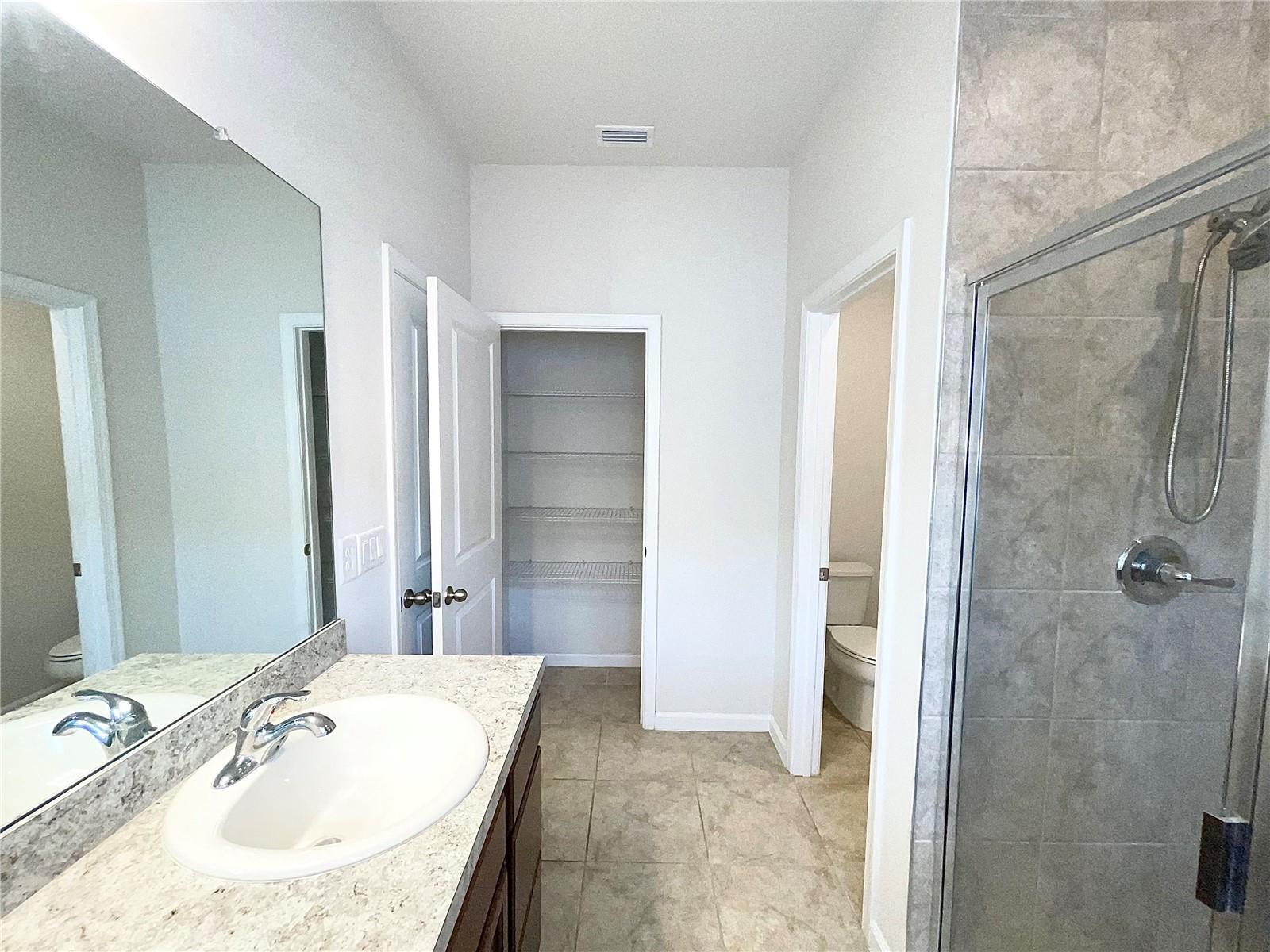 Modern 3BR Home With Open Layout In Land O Lakes property image