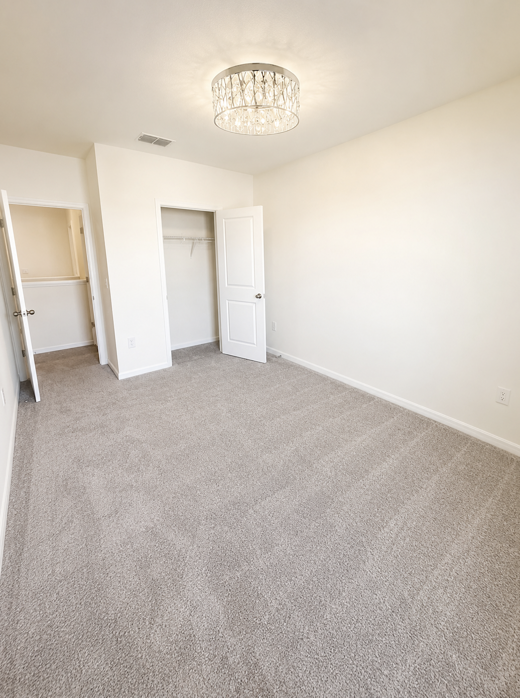Beautiful 4 Bed, 2.5 Bath property image