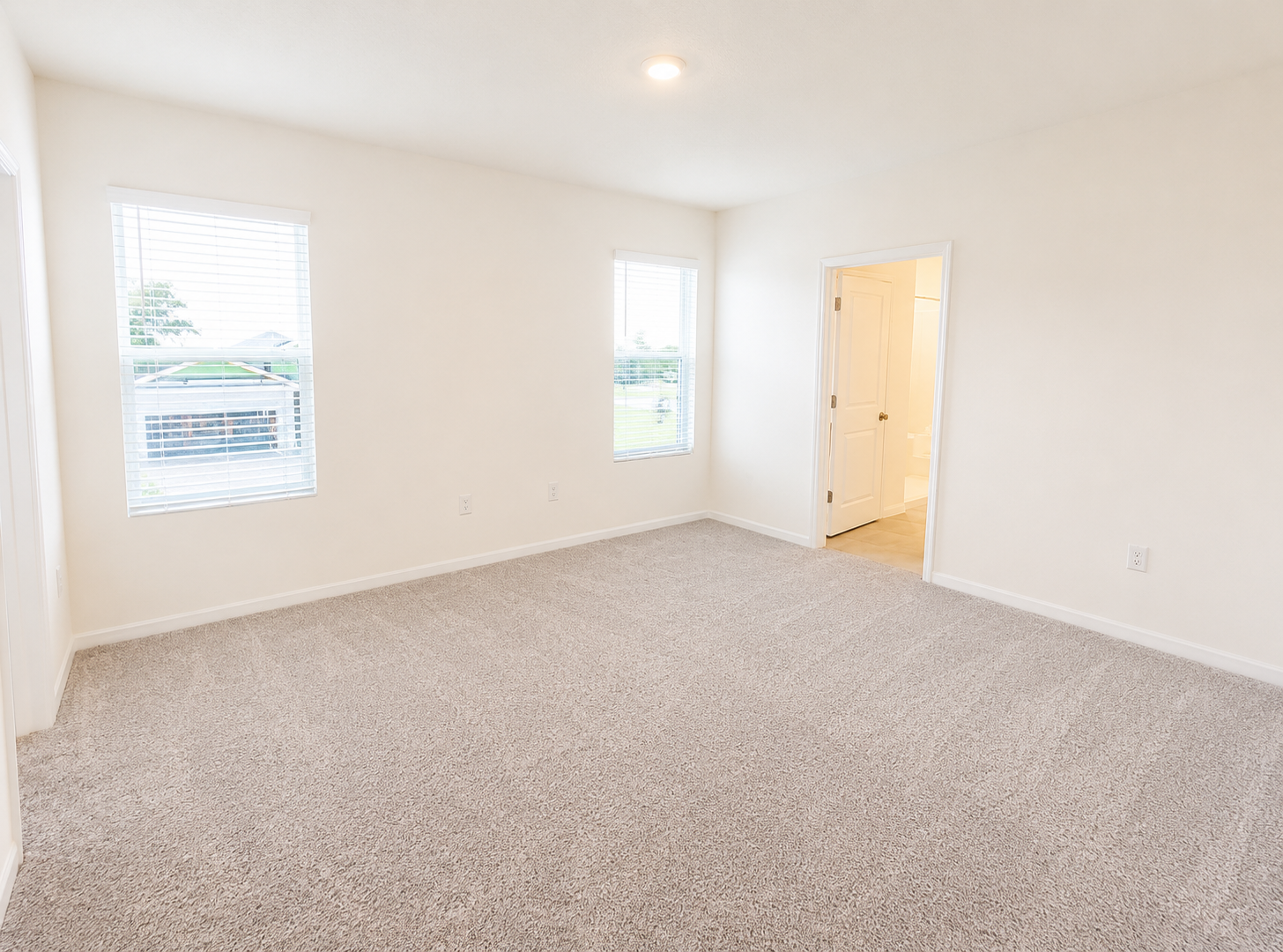 Beautiful 4 Bed, 2.5 Bath property image