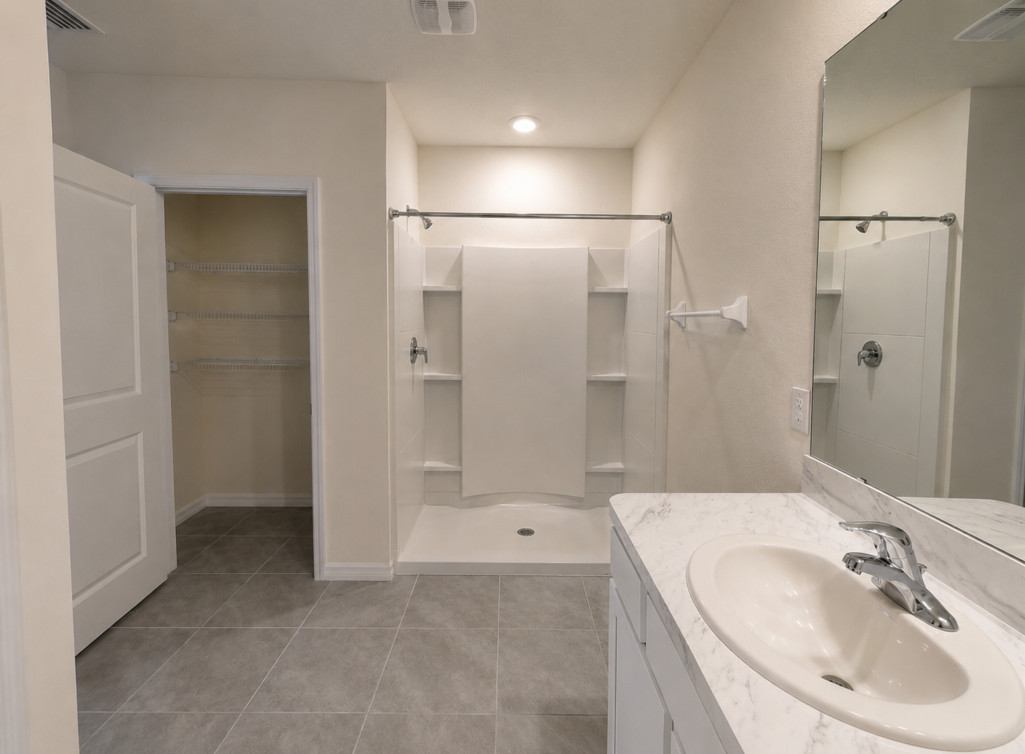 Beautiful 4 Bed, 2.5 Bath property image
