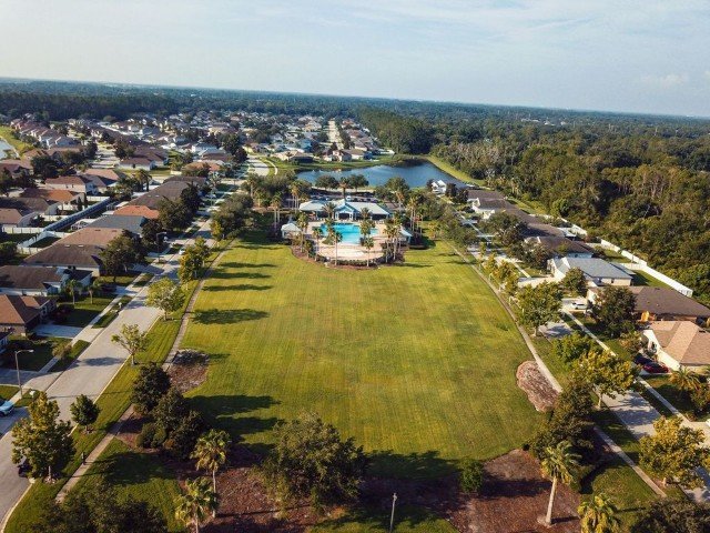 Palm Cove,  Four Bed, Two Bath property image