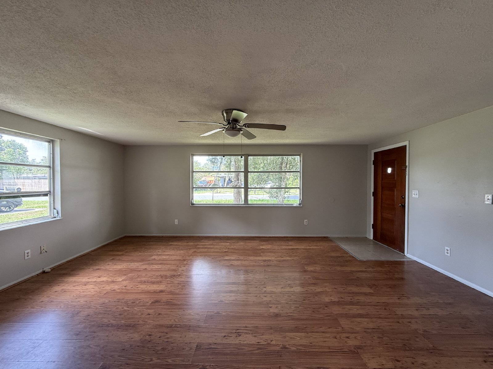 3 Bedroom, 2 Bathroom in Zephyrhills property image