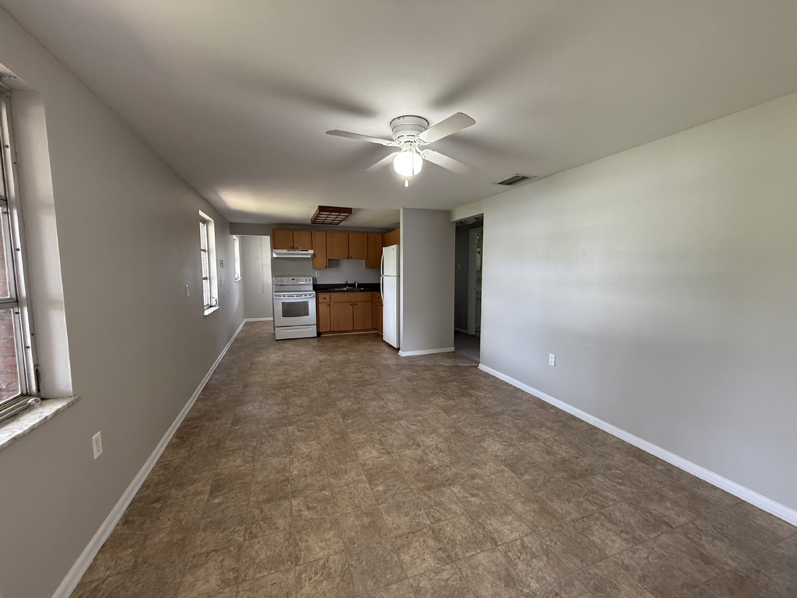 3 Bedroom, 2 Bathroom in Zephyrhills property image