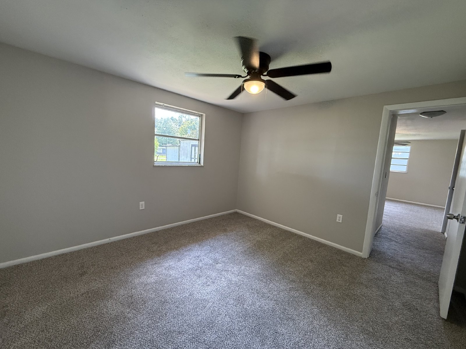 3 Bedroom, 2 Bathroom in Zephyrhills property image