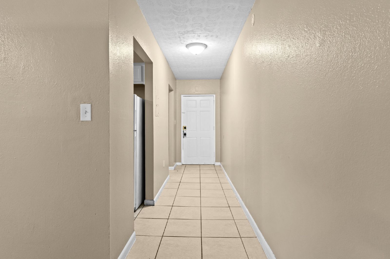 Charming Well Maintained 1 Bed Apartment property image
