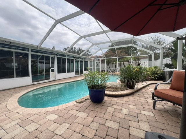 IMMACULATE TAMPA POOL HOME WITH LUSH LANDSCAPE! property image