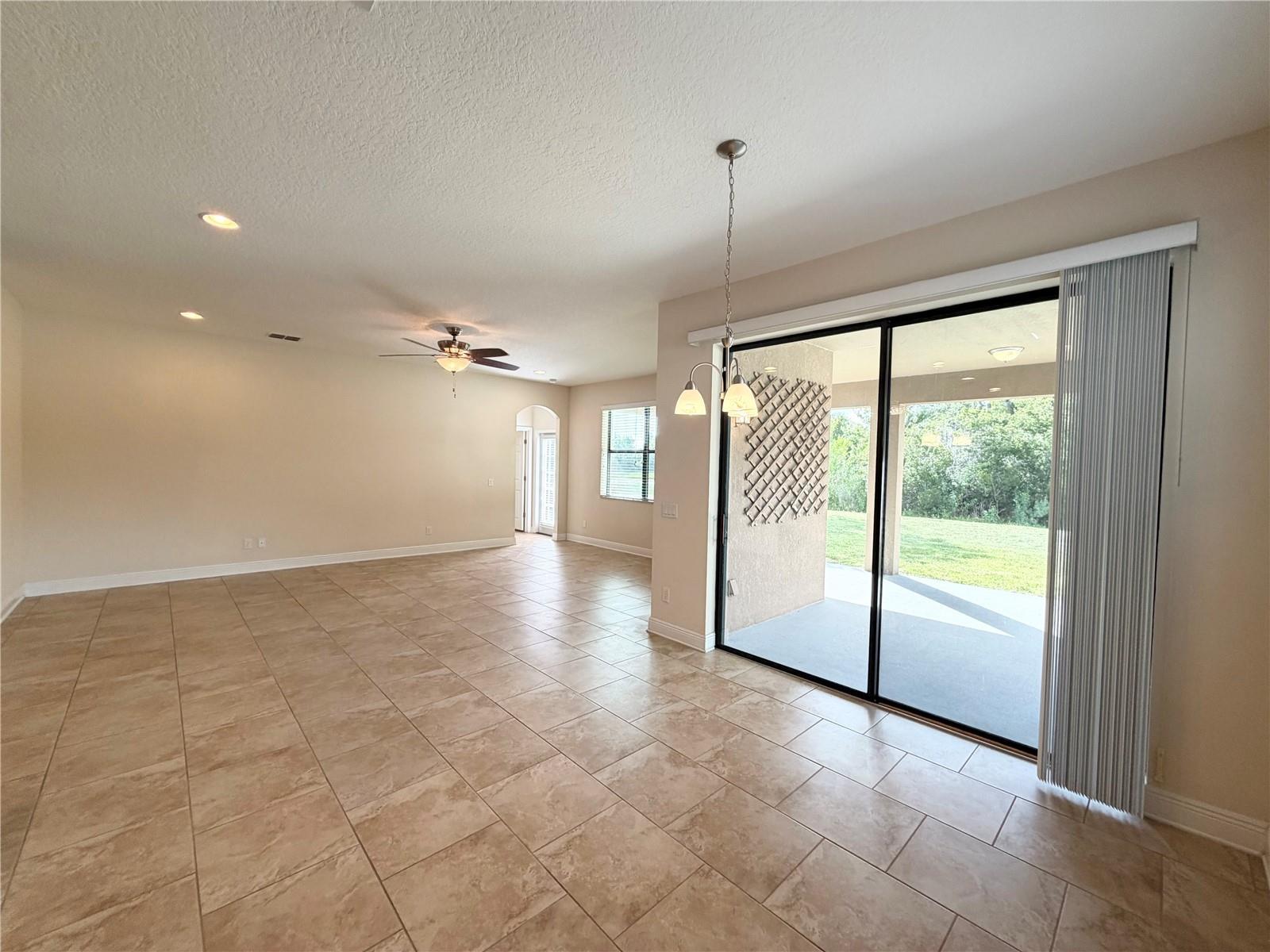 Stunning 5Bed 4Bath Home In New Tampa property image