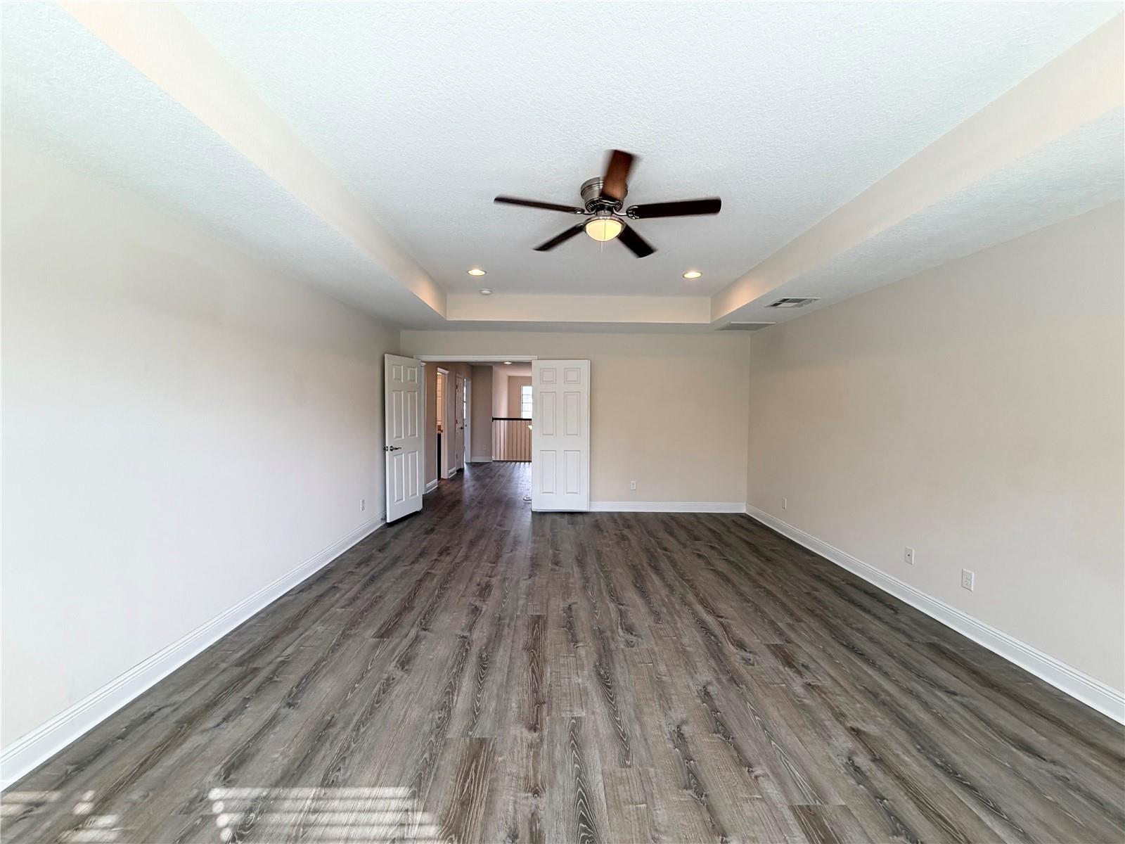 Stunning 5Bed 4Bath Home In New Tampa property image