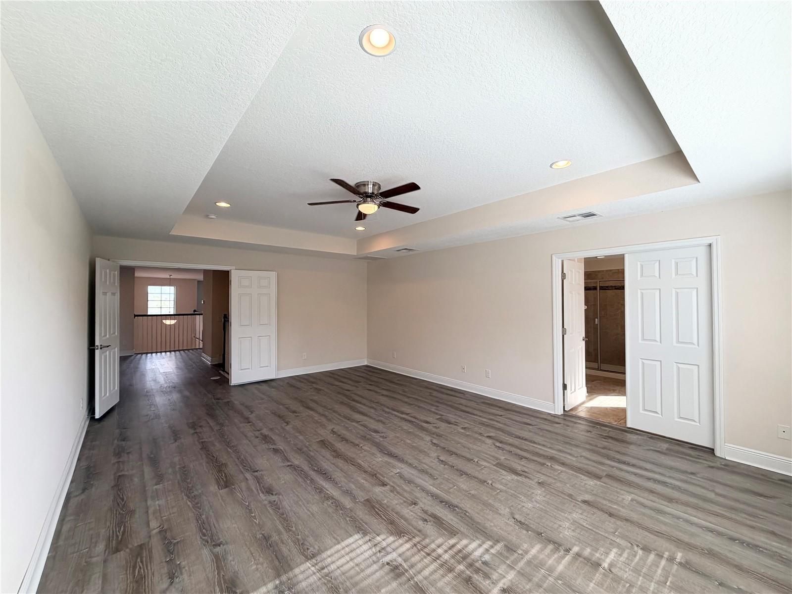 Stunning 5Bed 4Bath Home In New Tampa property image