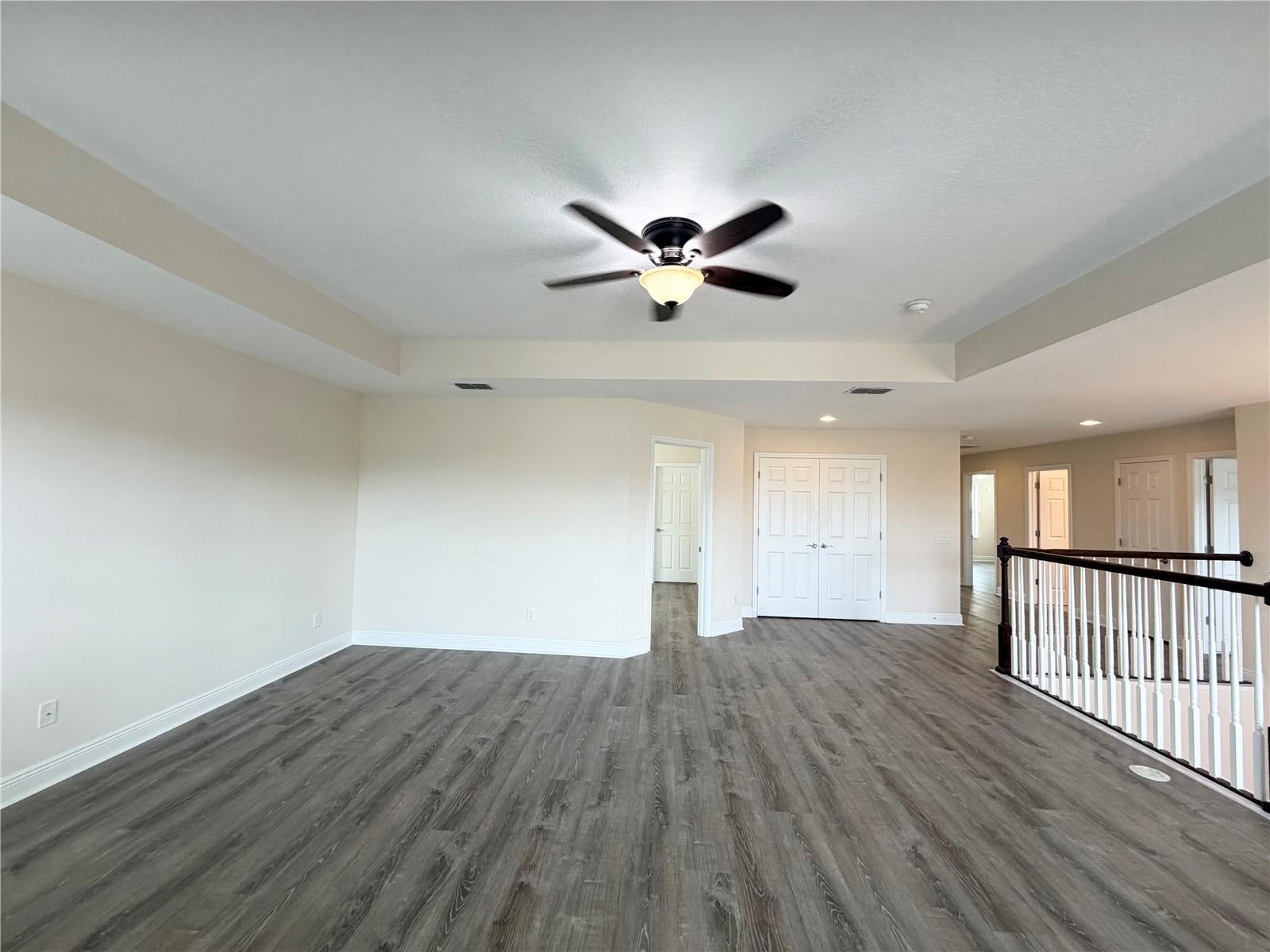 Stunning 5Bed 4Bath Home In New Tampa property image