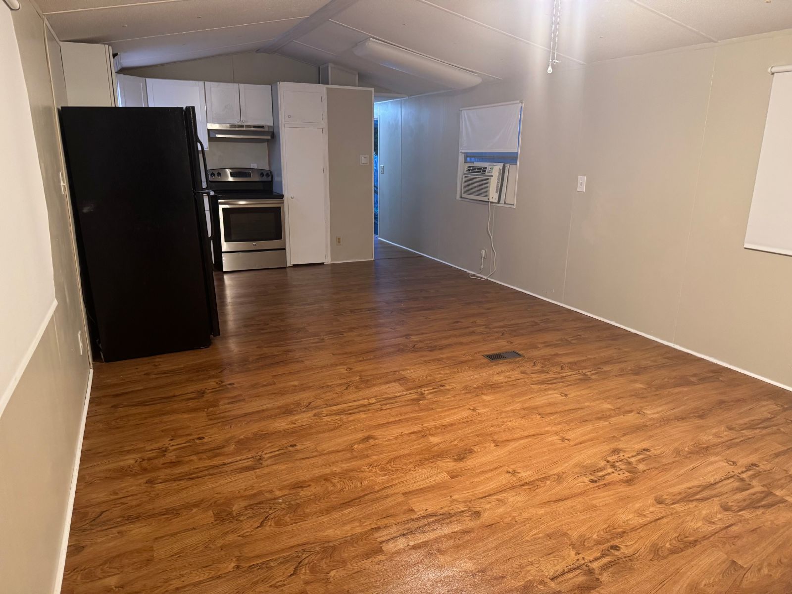 Cute And Cozy 2 Bed 2 Bath Mobile Home property image