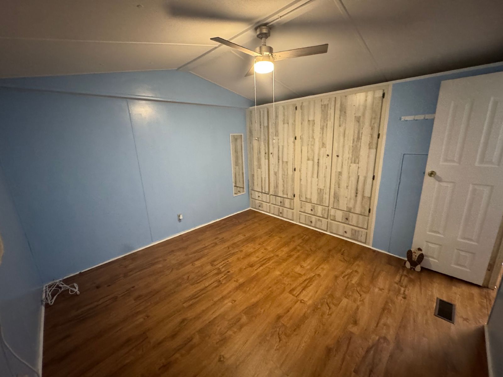 Cute And Cozy 2 Bed 2 Bath Mobile Home property image