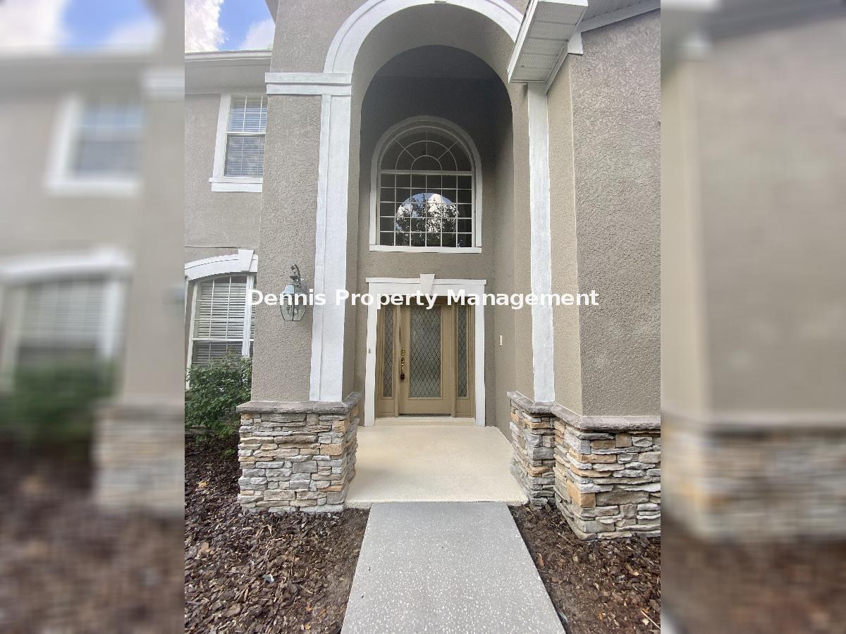 4 Bedroom 3 1/2 Bath 3 Car Garage Home In Buckingham At Tampa Palms property image