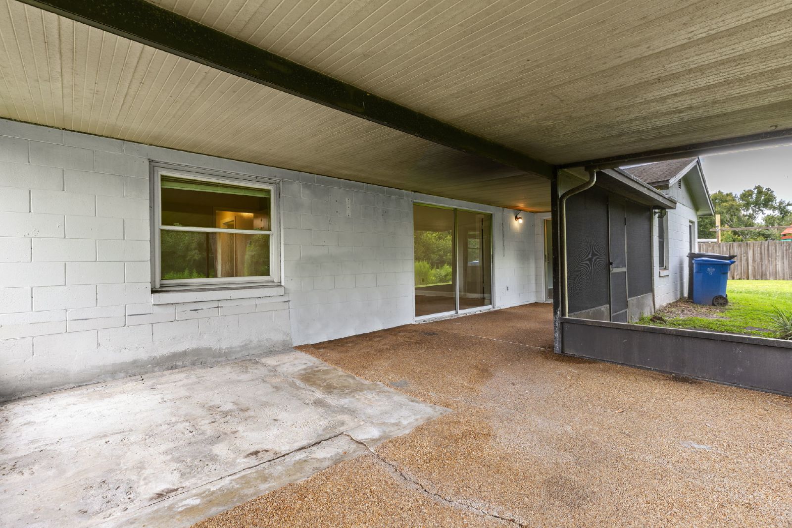 Charming 3 Bed 2 Bath On A Large Conservation Lot property image
