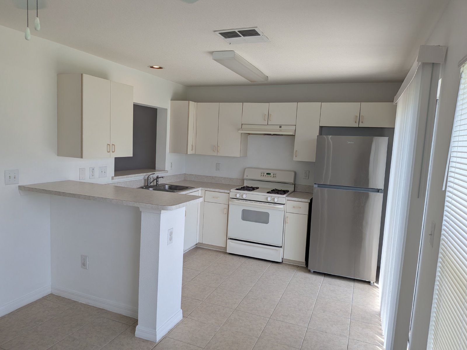 Nice 4/2/2 In Oak Grove In Lutz property image