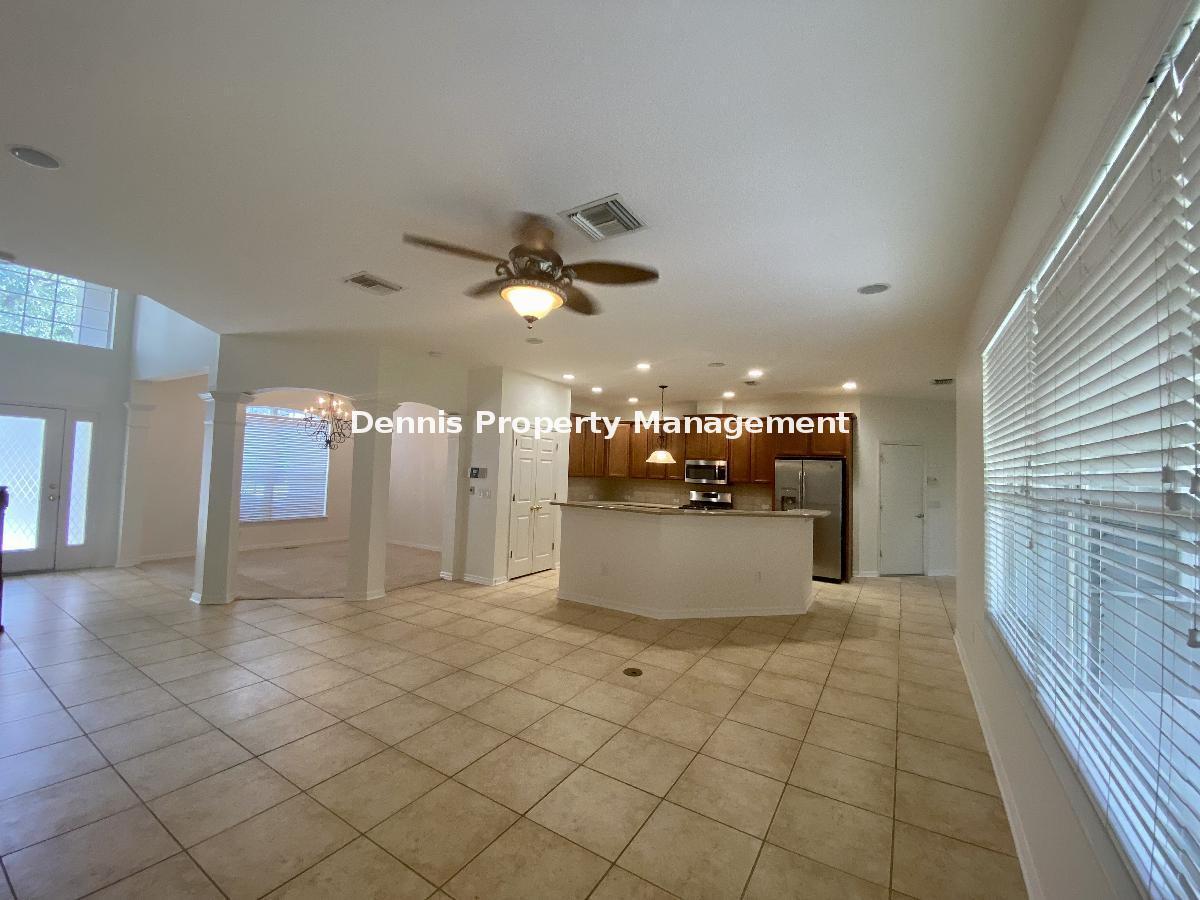 4 Bedroom 3 1/2 Bath 3 Car Garage Home In Buckingham At Tampa Palms property image
