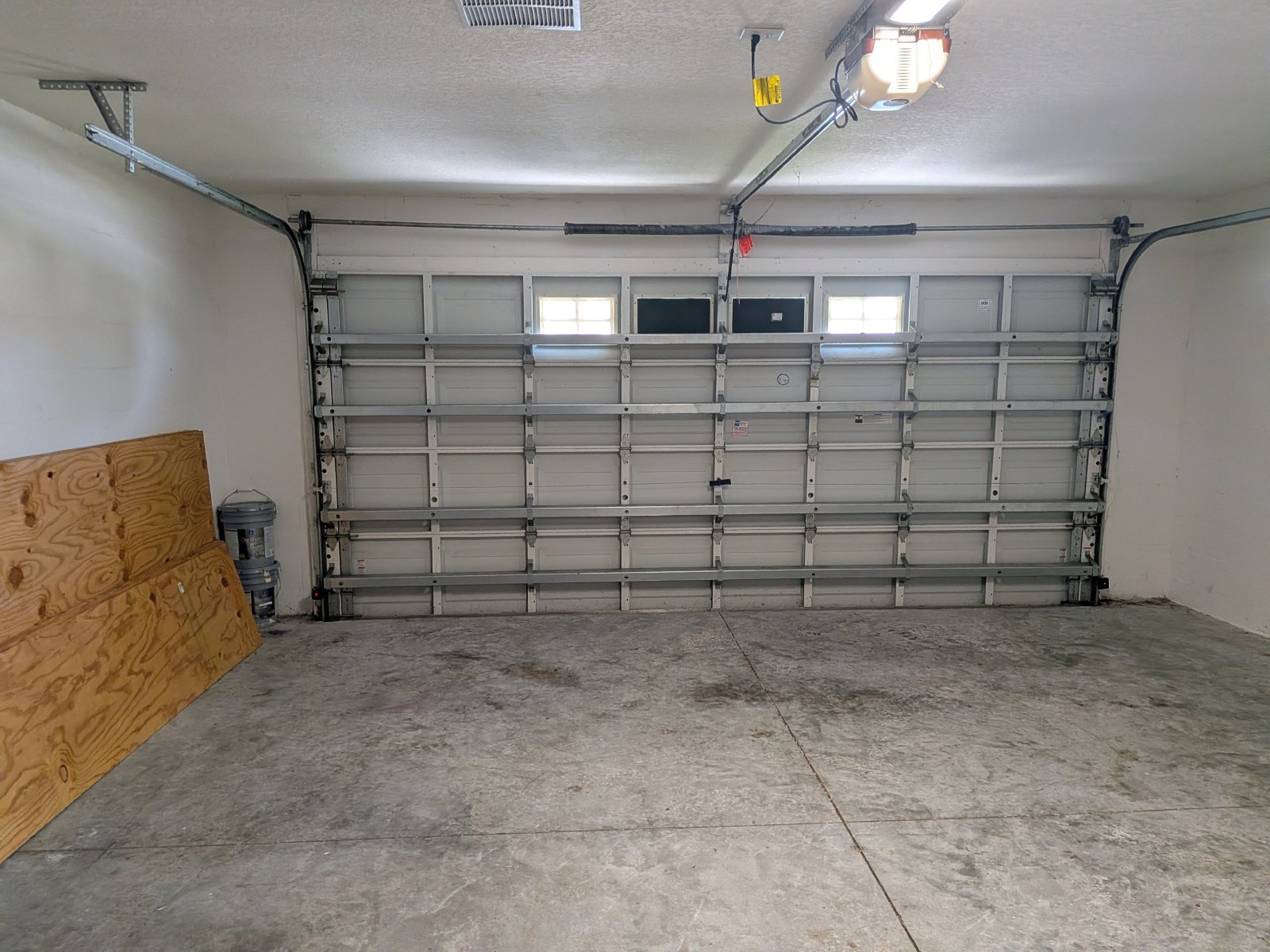 Nice 4/2/2 In Oak Grove In Lutz property image