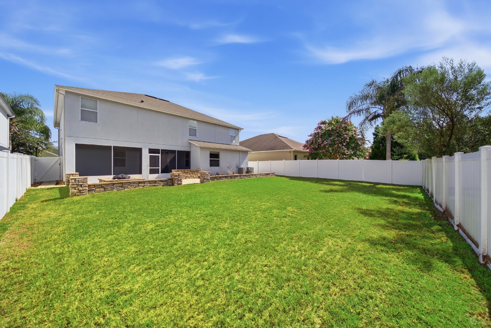 Stunning 7 Bed/ 4 Bath LAWN CARE INCLUDED Triple Creek Home For Rent! property image