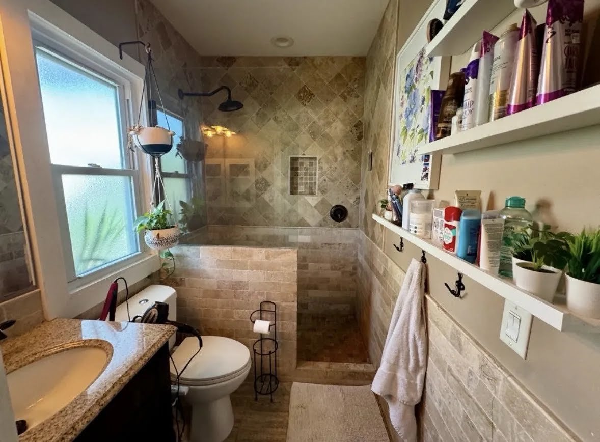 Historic Uptown St. Pete Charm | 4BR/2BA | Lawn Care Inc property image