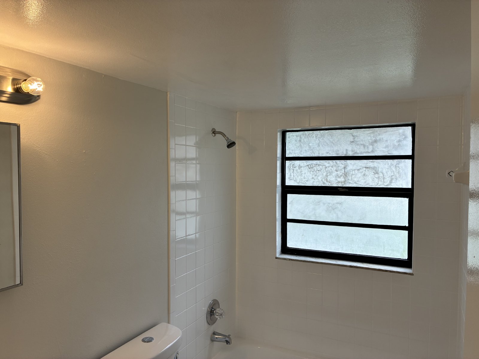 Remodeled 2/1 in S. Tampa property image