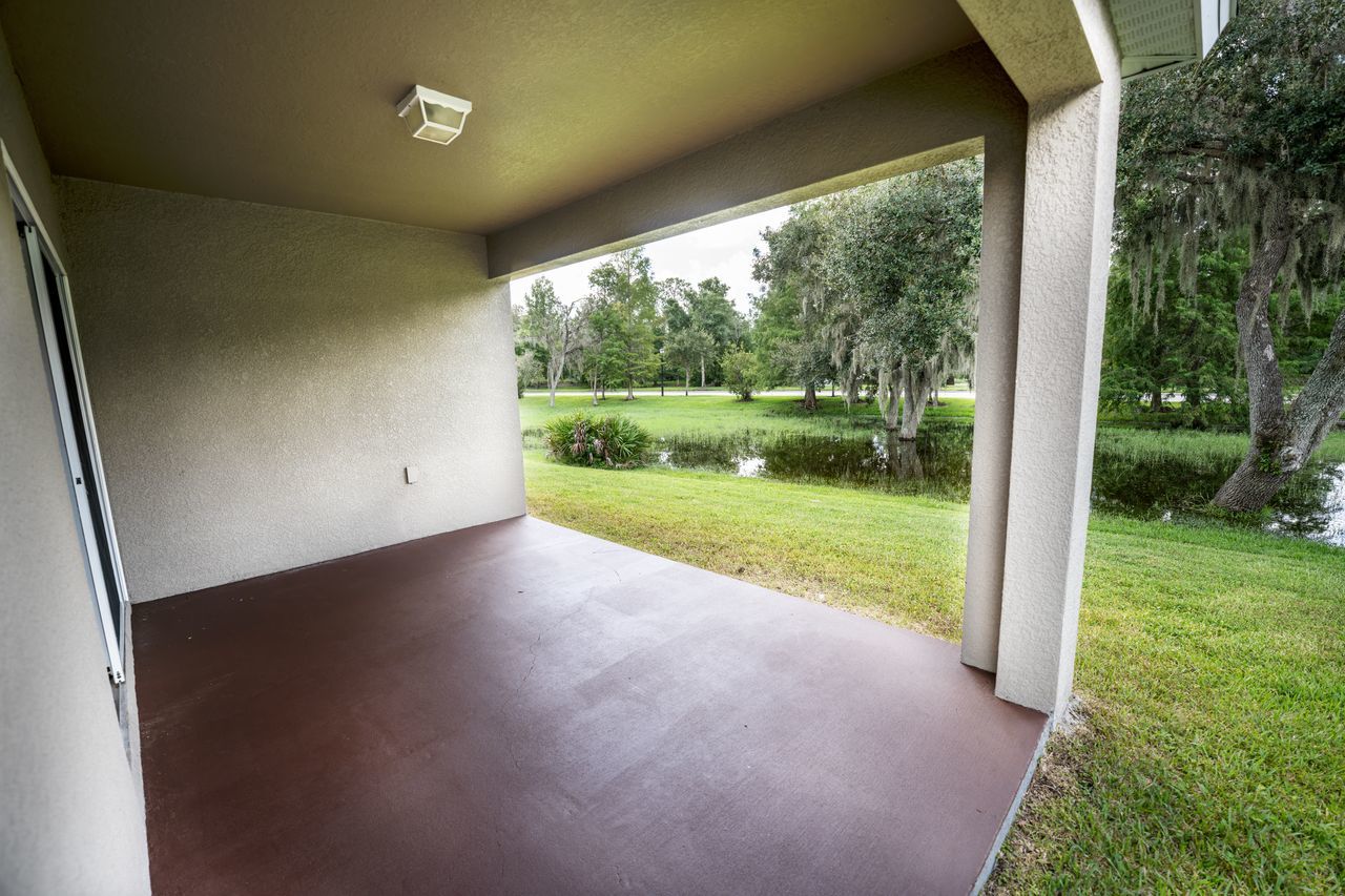 4 Bed, 2 Bath In Oak Creek property image