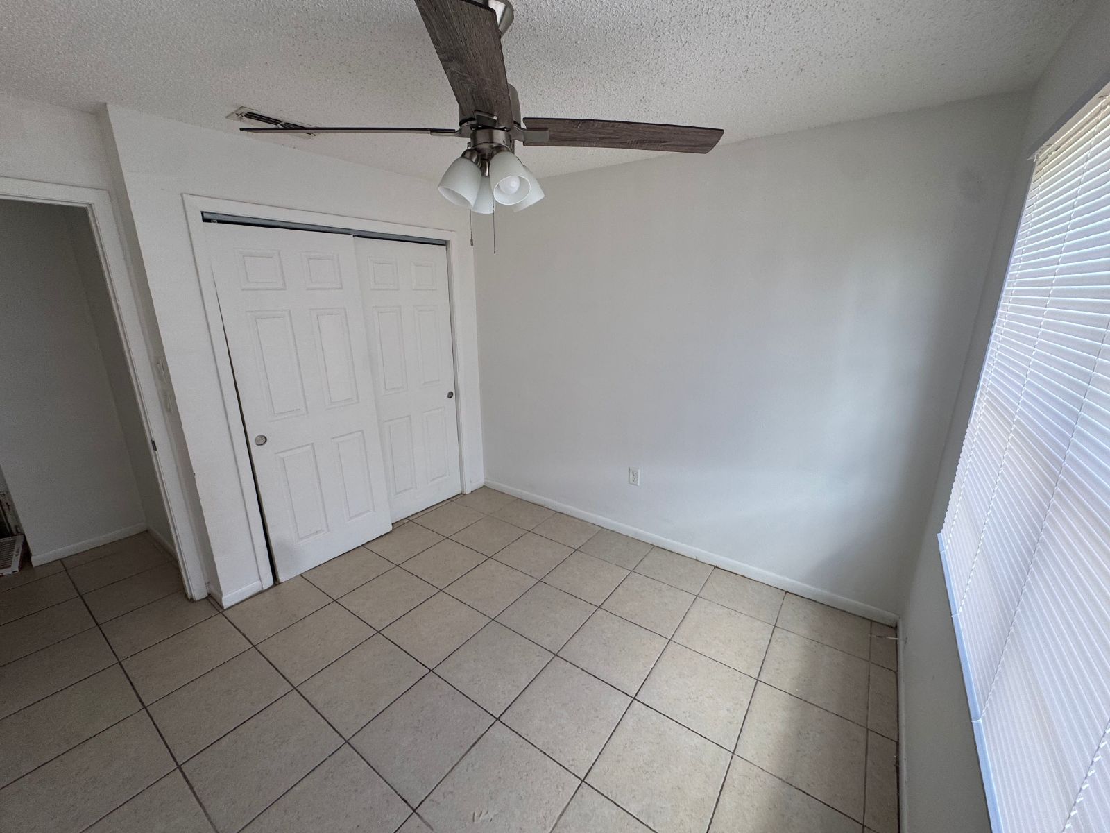 Cute And Cozy 2 Bedroom 1 Bath Condo property image