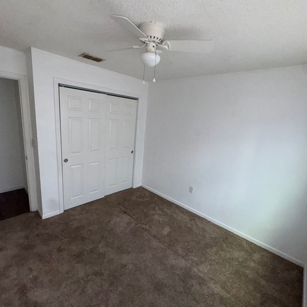 Charming 2 Bedroom 1 Bathroom Condo On First Floor property image
