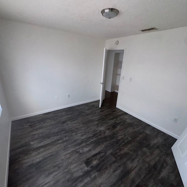 Cute And Spacious 2 Bedroom 1 Bath Condo In Spring Hill property image