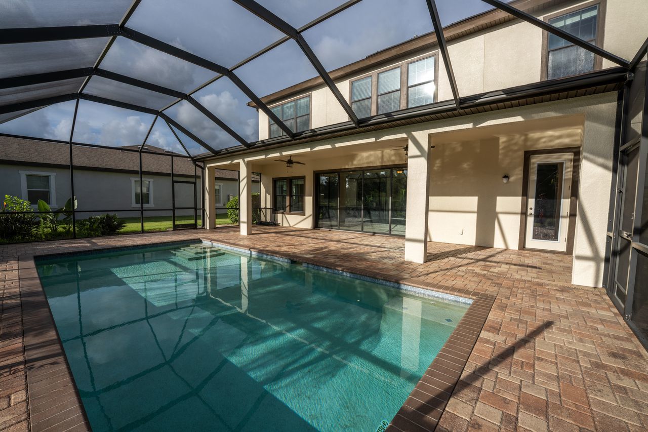 Five Bedroom, Four Bath Pool Home in Connerton property image