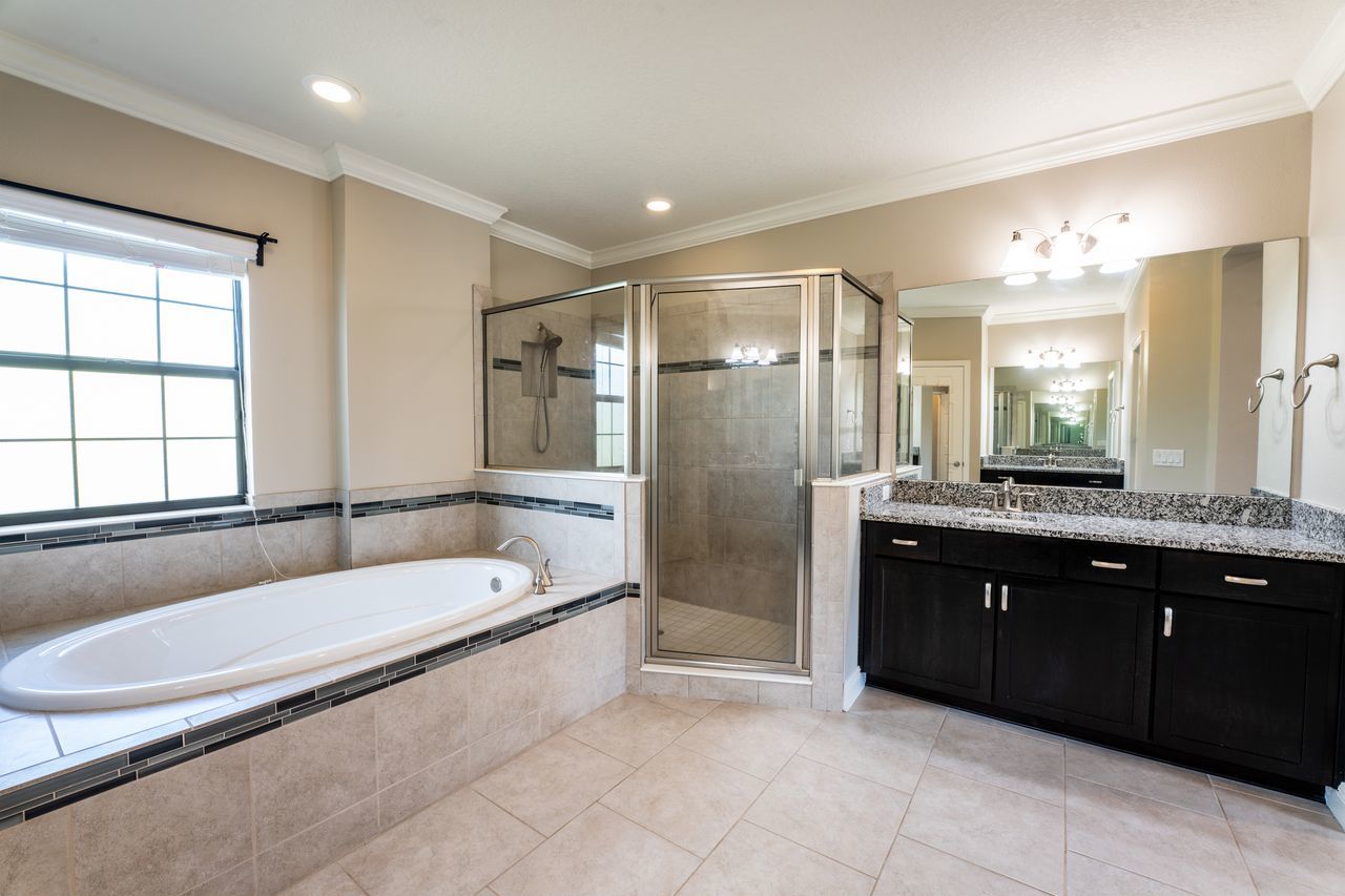 Five Bedroom, Four Bath Pool Home in Connerton property image