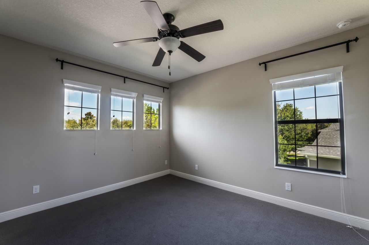 Five Bedroom, Four Bath Pool Home in Connerton property image