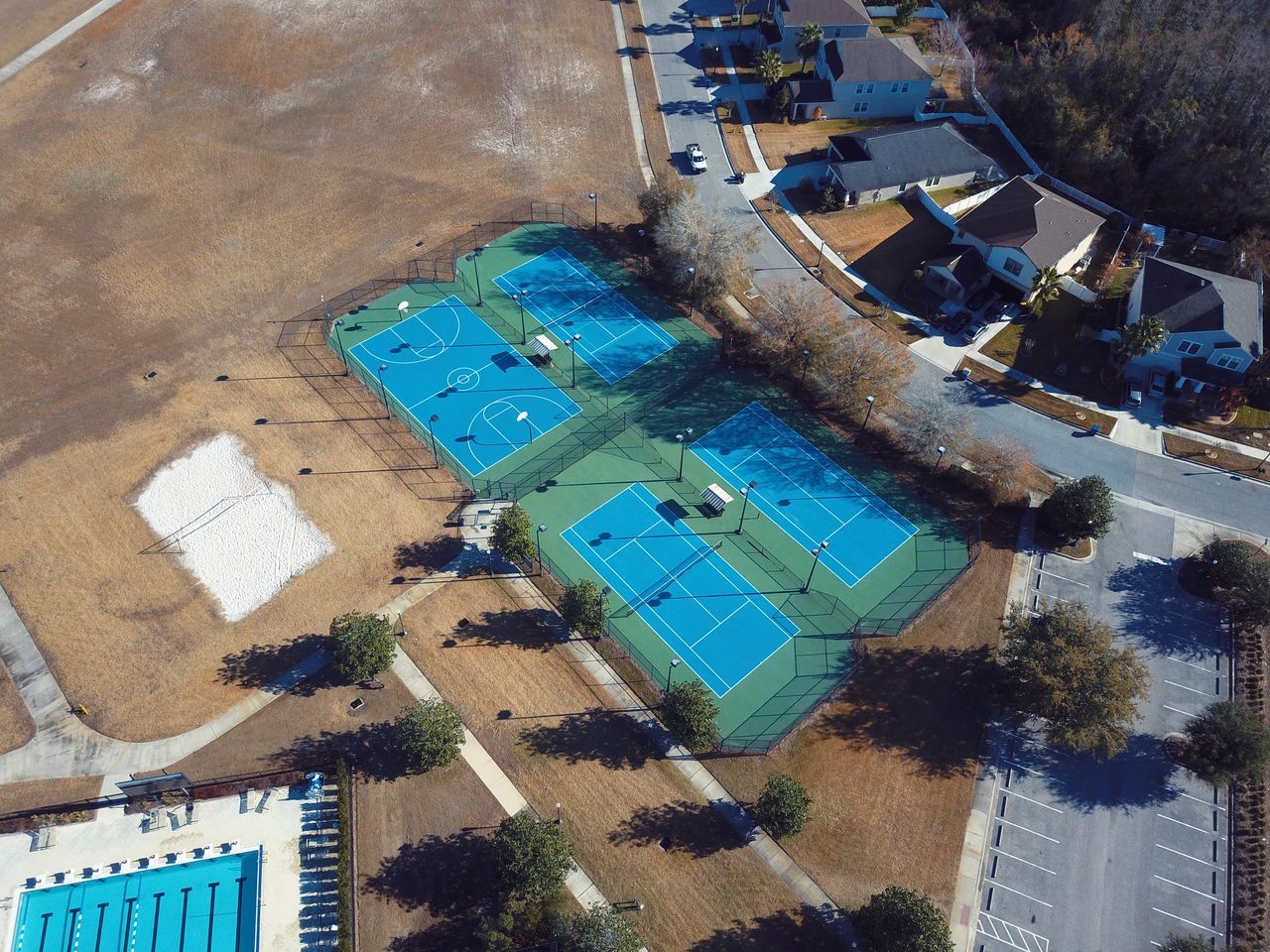 Five Bedroom, Four Bath Pool Home in Connerton property image