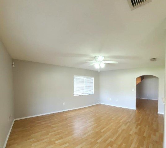 4 Bed/ 2.5 Bath Pond View Home In Tampa property image