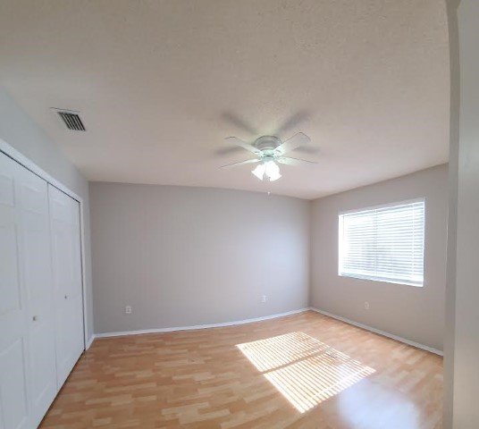 4 Bed/ 2.5 Bath Pond View Home In Tampa property image