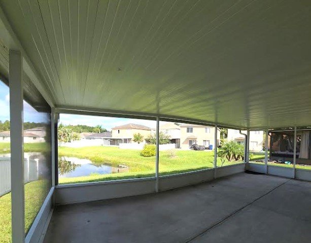 4 Bed/ 2.5 Bath Pond View Home In Tampa property image