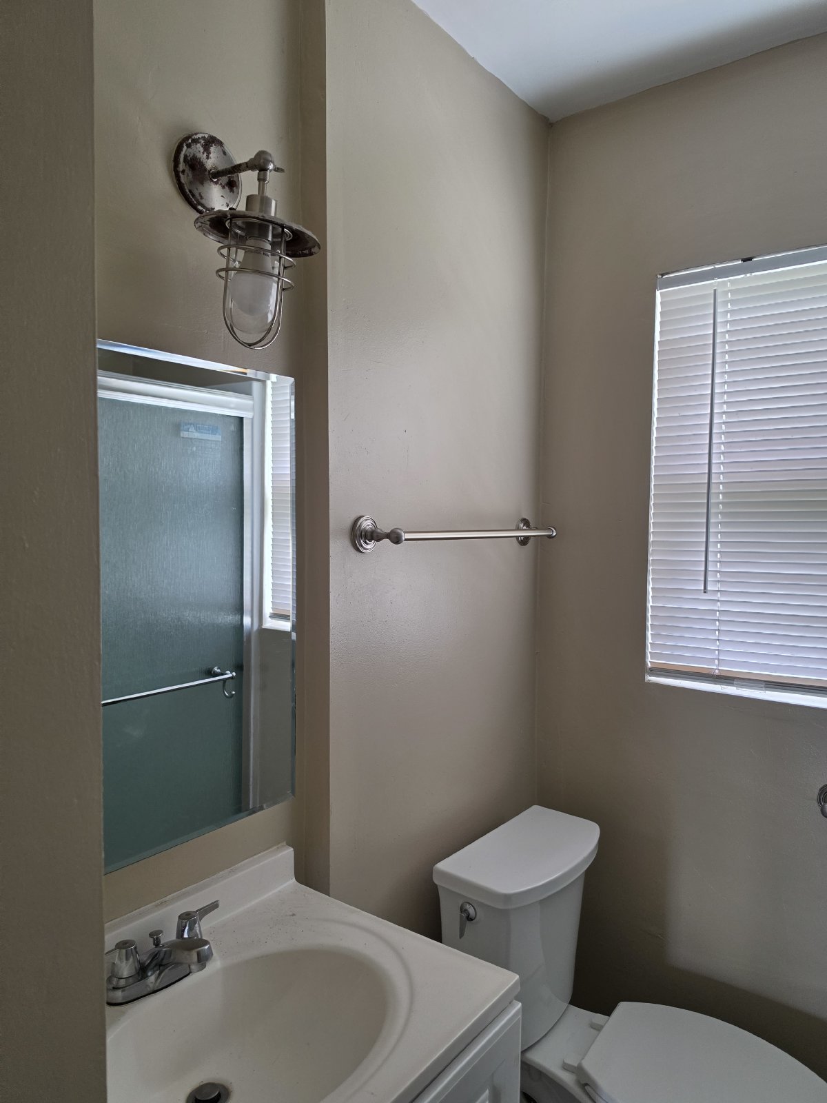 Sweet Location... property image