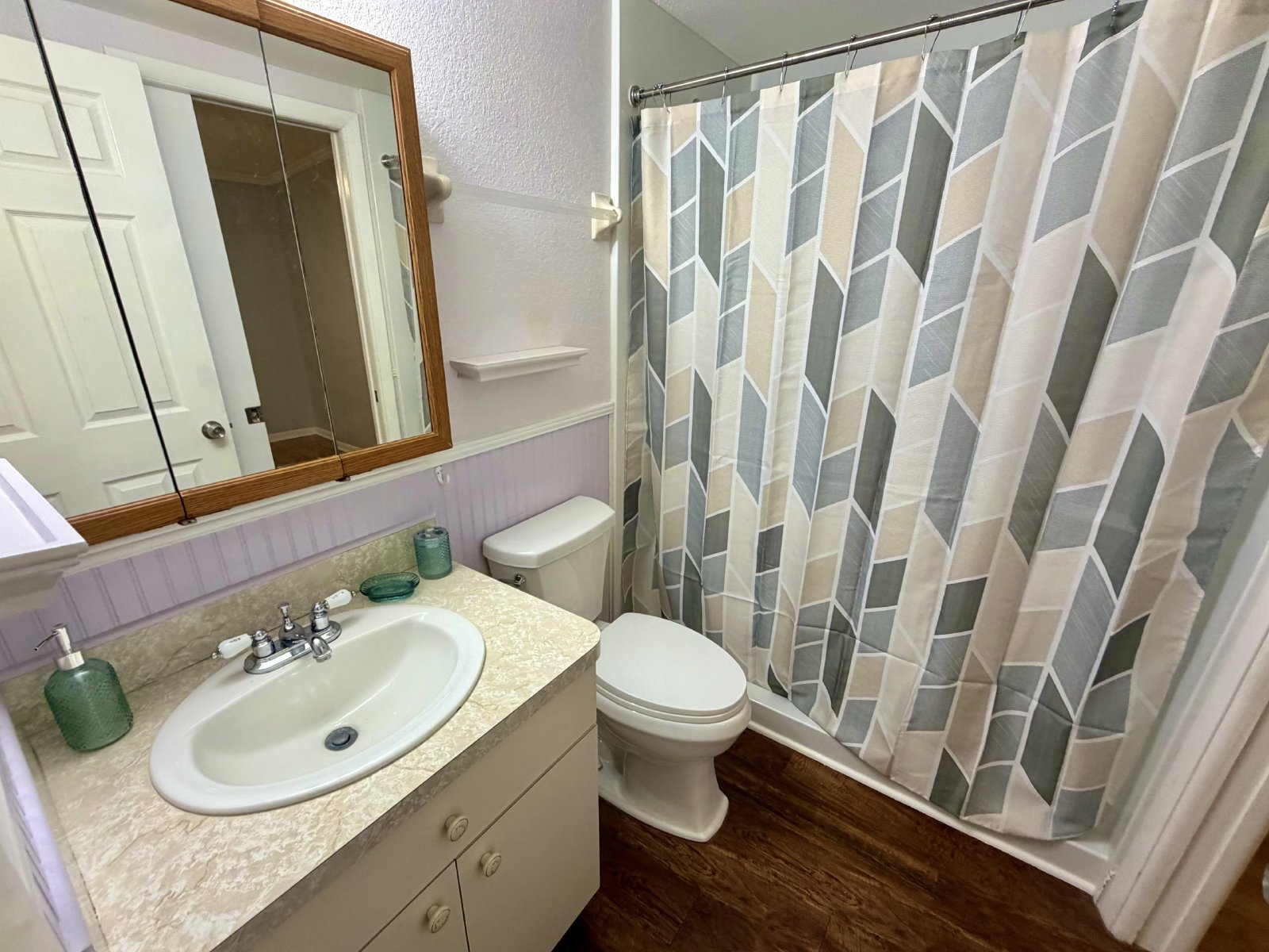 Two bedroom home for rent in North St Petersburg property image