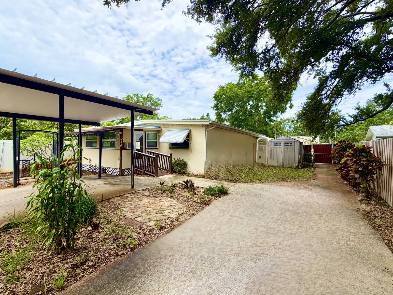 Two bedroom home for rent in North St Petersburg property image