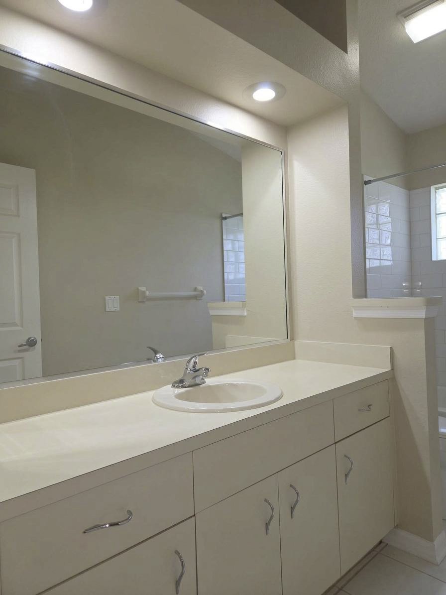 3 Bedroom 2 Bath Home In Cross Creek! property image