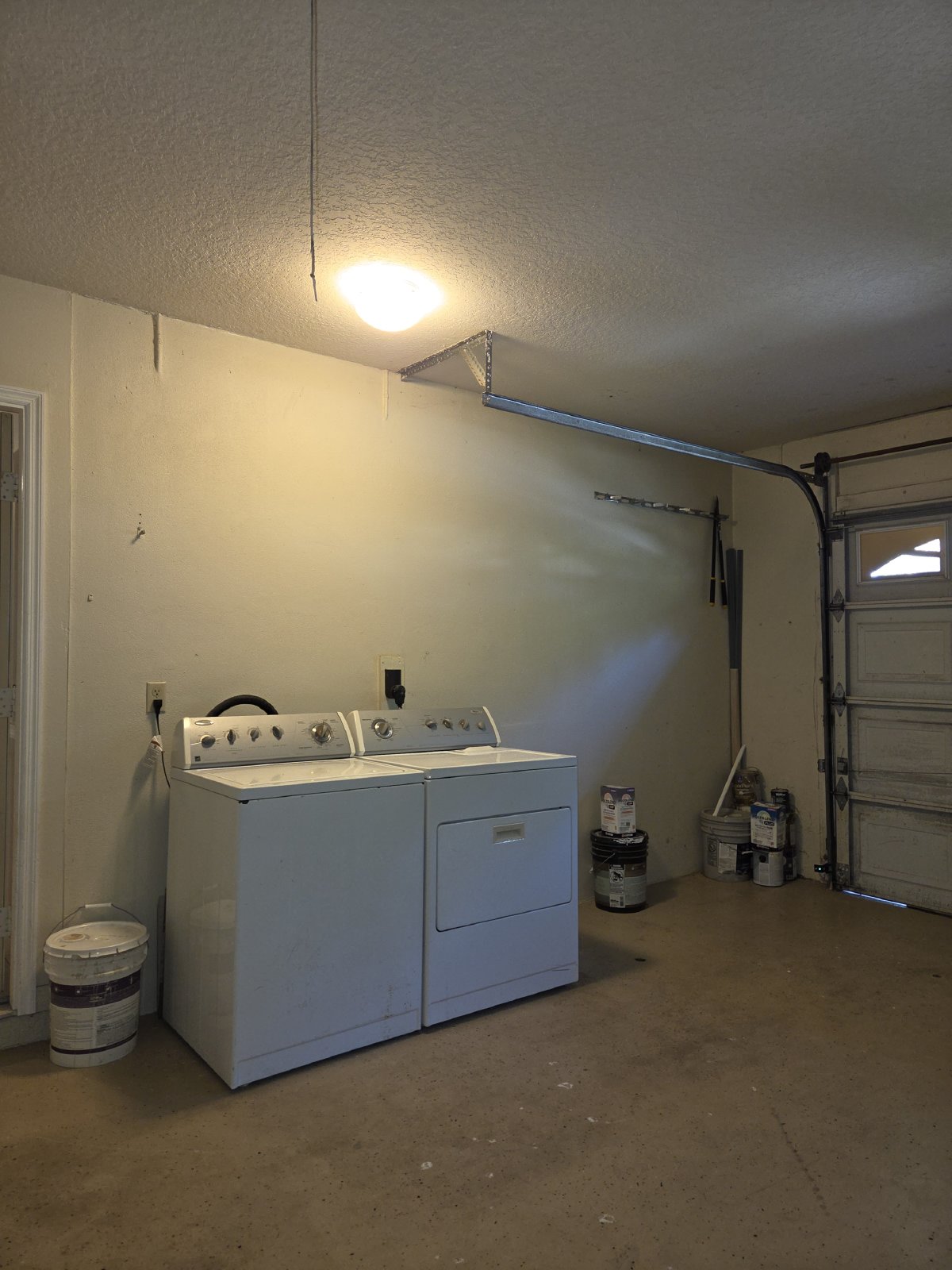 3 Bedroom 2 Bath Home In Cross Creek! property image